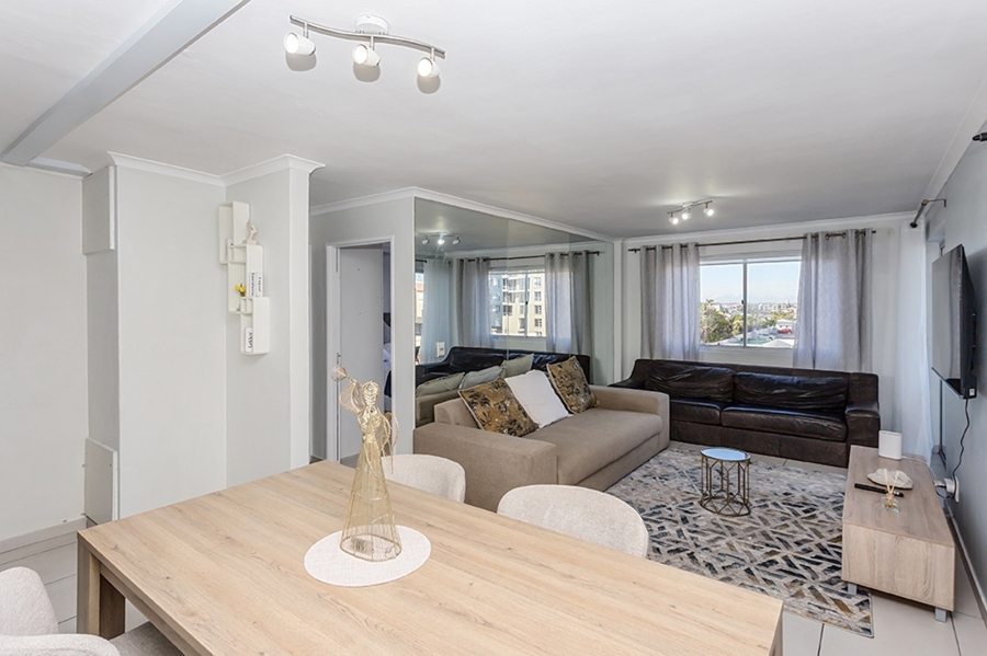 2 Bedroom Property for Sale in Bloubergstrand Western Cape